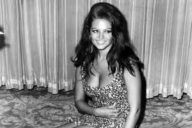 Claudia Cardinale, yalnızca güzelliğiyle değil; karakter derinliği, doğal oyunculuğu ve zamansız karizması ile sinema tarihinde kalıcı bir iz bırakmıştır. O, 1960’lar Avrupa sinemasının ruhunu temsil eden en güçlü kadın figürlerden biridir.