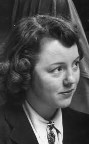 Pat Hitchcock, babasının filmlerinde sergilediği performanslarla kült bir figür haline gelmiştir. Onun varlığı, Alfred Hitchcock’un eserlerinin özgünlüğünü ve karakterlerin derinliğini artırmıştır. Ayrıca kadın oyuncuların klasik Hollywood sinemasındaki rolünü temsil etmesi açısından da önemli bir isimdir.