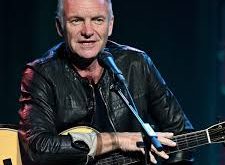 Sting, müziğe olan ilgisini çocukluk yıllarında keşfetmiş ve genç yaşta müzikle iç içe bir yaşam sürmeye başlamıştır. İlk olarak bas gitar çalmaya başlayan Sting, müziği bir kariyer olarak seçmeye karar verdiğinde, ilk müzik deneyimlerini caz ve rock gruplarında sahne alarak edinmiştir.