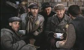 Film, Polonya'da bir gettoda yaşayan Jakob (Robin Williams) adlı bir adamın etrafında şekillenir. Jakob, Nazi işgali altındaki gettoda hayatta kalmaya çalışırken, bir gün yanlışlıkla bir radyo yayını duyar ve bu, kasaba halkına müttefiklerin zaferine dair bir haber olarak yanlış bir şekilde aktarılır.