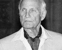 Paul Sweezy, 27 Şubat 2004 tarihinde hayatını kaybetmiştir. Ancak kapitalizm eleştirisi, tekelci sermaye teorisi ve Marksist ekonomi alanındaki çalışmaları günümüzde de önemini korumaktadır.