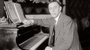 Rachmaninov, 1943’te Los Angeles’ta hayatını kaybetti. Onun müziği, sadece dönemin değil, tüm bir müzik tarihinin önemli bir parçasıdır. Besteciliği ve piyano virtüözlüğü, onu dünya çapında saygı gören bir figür haline getirmiştir.