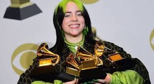 Grammy Ödülleri zaman zaman tür ayrımcılığı, temsil eksikliği ve popülerlik–sanat dengesi konularında eleştirilmiştir. Buna rağmen Grammy, müzik dünyasında en çok takip edilen ve en etkili ödül törenlerinden biri olmayı sürdürmektedir.