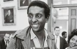 Stokely Carmichael, ABD’deki sivil haklar hareketinin radikal kanadını temsil eden önemli bir figürdür. “Black Power” felsefesi, Afro-Amerikan kimliği ve toplumsal bilinçlenme açısından devrim niteliğinde bir etki yaratmıştır