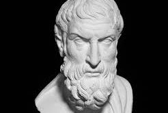 Epikür, doğa felsefesinde atomculuk görüşünü benimsemiştir. Ona göre evren, atomlar ve boşluktan oluşur.