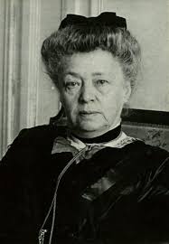 Bertha von Suttner, soylu bir ailenin kızı olarak dünyaya gelmiştir. Genç yaşlarda, özellikle savaşın yıkıcı etkilerinden etkilenen Avrupa'da büyüdü. Bu dönemin barışa olan ihtiyacı, onun düşünce dünyasını şekillendirdi.