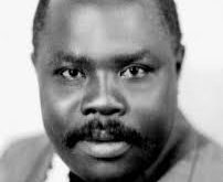 Marcus Garvey, Jamaikalı bir lider, yazar, gazeteci ve toplumsal reformcudur. 20. yüzyılın en etkili Siyah liderlerinden biri olarak kabul edilen Garvey, özellikle Afrika kökenli Amerikalılar ve dünya çapındaki Siyah topluluklar için bir özgürlük mücadelesinin öncüsüdür. "Back to Africa" hareketinin kurucusu olarak tanınan Garvey, Siyahların kendi kimliklerini, kültürlerini ve ekonomik bağımsızlıklarını yeniden kazanmalarını savunmuştur.