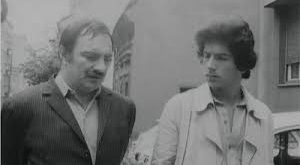 Balkan sineması ve televizyon dünyasında karakter oyunculuğuyla öne çıkan isimlerden biri olan Dragoljub Vojnov, özellikle Sırp yapımlarında sergilediği etkileyici performanslarla tanınmaktadır. Geniş kitleler tarafından çok fazla bilinmese de, yer aldığı projelerdeki güçlü oyunculuğu sayesinde sektör içinde saygı duyulan bir isim haline gelmiştir.