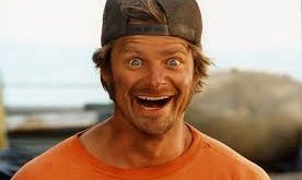 Hollywood’un kendine özgü oyuncularından biri olan Steve Zahn, hem komedi hem de dram türündeki performanslarıyla dikkat çeken çok yönlü bir sanatçıdır. Doğal oyunculuğu, enerjik sahne varlığı ve karakterlere kattığı samimi dokunuş sayesinde uzun yıllardır sinema ve televizyon dünyasında önemli bir yer edinmiştir.