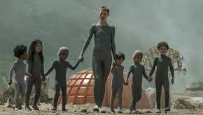 HBO Max platformunda yayınlanan bu yapım, yalnızca bilimkurgu öğeleriyle değil; aynı zamanda din, insan doğası ve yapay zekâ gibi derin konulara getirdiği felsefi yaklaşım ile dikkat çekmektedir.