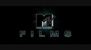 Sinema endüstrisinde gençlik odaklı içerik üretimi, özellikle 1990’lardan itibaren önemli bir pazar haline gelmiştir. Bu dönüşümde öncü rol oynayan markalardan biri olan MTV Films, müzik televizyonundan doğan bir kültürel gücün sinema dünyasına nasıl taşındığını gösteren en önemli örneklerden biridir.