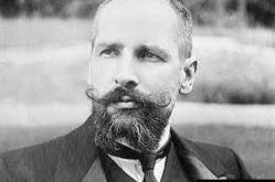 Pyotr Arkadyeviç Stolypin, 14 Nisan 1862 tarihinde Dresden’de doğmuştur. Soylu bir aileden gelen Stolypin, aristokrat kökeninin sağladığı avantajlarla iyi bir eğitim almıştır.
