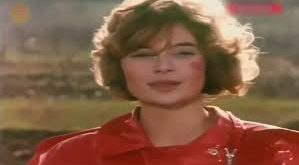 Anja Popović, özellikle Sırp yapımlarında sergilediği doğal ve etkileyici performanslarla dikkat çeken bir oyuncudur. Genç yaşına rağmen güçlü oyunculuk yeteneğiyle öne çıkan Popović, hem televizyon hem de sinema projelerinde kendine sağlam bir yer edinmeye başlamıştır.