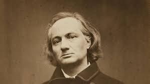 Baudelaire, edebiyat dünyasında devrim niteliğinde eserler vermiş ve 19. yüzyıl Fransız edebiyatına yön vermiştir. Onun şiirleri, estetik bir derinlik ve toplumsal eleştirilerle yoğrulmuş, aynı zamanda bireysel varoluşun sancılarını da ele almıştır.