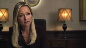 Kanada doğumlu başarılı oyuncu Kari Matchett, televizyon ve sinema dünyasında uzun yıllardır dikkat çeken performanslarıyla tanınan güçlü bir isimdir.