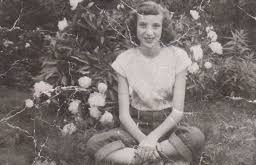 Uzun yıllara yayılan kariyeri boyunca çok sayıda dizi ve filmde rol alan Foster, büyük yıldızlardan biri olarak anılmasa da yer aldığı yapımlarda bıraktığı etki sayesinde hatırlanan sanatçılar arasında yer alır. Özellikle klasik Amerikan televizyon dizilerini izleyen seyirciler için Ruth Foster, tanıdık ve güven veren bir yüz olarak öne çıkar.