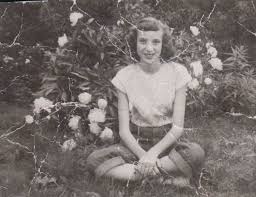 Uzun yıllara yayılan kariyeri boyunca çok sayıda dizi ve filmde rol alan Foster, büyük yıldızlardan biri olarak anılmasa da yer aldığı yapımlarda bıraktığı etki sayesinde hatırlanan sanatçılar arasında yer alır. Özellikle klasik Amerikan televizyon dizilerini izleyen seyirciler için Ruth Foster, tanıdık ve güven veren bir yüz olarak öne çıkar.