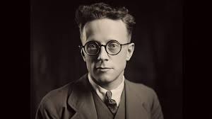 Stirner, Alman idealizminin güçlü olduğu bir dönemde yaşamıştır. Hegel sonrası düşünsel atmosferin etkisi altında yetişmiş, dönemin entelektüel tartışmalarına aktif biçimde katılmıştır.