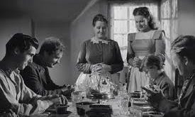 1941 yapımı Vadim O Kadar Yeşildi ki, özgün adıyla How Green Was My Valley, klasik Hollywood sinemasının en değerli dram filmlerinden biridir. Yönetmenliğini usta sinemacı John Ford’un üstlendiği yapım, Richard Llewellyn’in aynı adlı romanından sinemaya uyarlanmıştır.