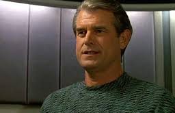 Birçok oyuncunun aksine Stan Ivar, magazin dünyasında ön planda olmayı tercih etmemiş, daha çok işine ve performansına odaklanmıştır. Bu yaklaşım, onun uzun soluklu ve istikrarlı bir kariyer sürdürmesine yardımcı olmuştur.