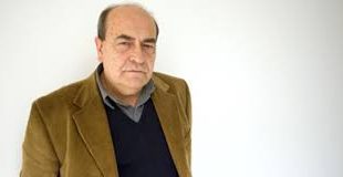 Giuseppe Bertolucci, İtalya’nın önemli yönetmenlerinden biri olarak, özellikle kardeşi Bernardo Bertolucci ile olan bağlantısı ve bağımsız sinema anlayışıyla tanınır.