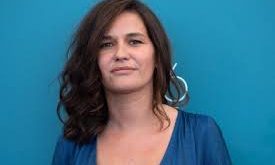 Jessica Palud’un kariyeri, yönetmenlikten önce setlerde edindiği deneyimlerle şekillenmiştir. İlk olarak prodüksiyon ve set organizasyonu alanında çalışan Palud, daha sonra yönetmen yardımcılığına yükselmiştir.