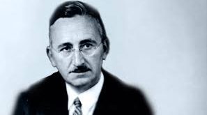 Hayek’in akademik gelişiminde en önemli etkilerden biri, Avusturya İktisat Okulu’nun önemli temsilcilerinden Ludwig von Mises olmuştur. Mises’in piyasa ekonomisine dair görüşleri, Hayek’in düşünsel çerçevesini şekillendirmiştir.