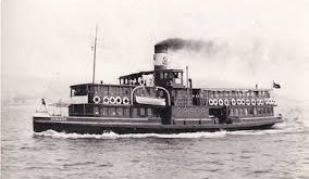 Şirket-i Hayriye, 1851 yılında Osmanlı Devleti döneminde kurulmuştur. Bu dönem, Osmanlı İmparatorluğu’nun modernleşme sürecine girdiği ve ulaşım, eğitim, askeri yapı gibi birçok alanda reformların yapıldığı bir zaman dilimidir.