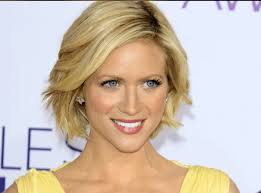 Brittany Snow’un profesyonel oyunculuk kariyeri çocuk yaşlarda başladı. İlk önemli çıkışlarından biri gündüz kuşağı dizisi Guiding Light ile geldi. Dizide canlandırdığı karakter sayesinde genç yaşta geniş kitleler tarafından tanındı.