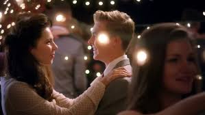 Love, Kennedy, gerçek bir yaşam öyküsünden uyarlanan, duygusal etkisi yüksek biyografik drama filmlerinden biridir. 2017 yapımı bu Amerikan filmi, nadir görülen ve ilerleyici bir nörolojik hastalıkla mücadele eden genç bir kızın yaşamına odaklanır.