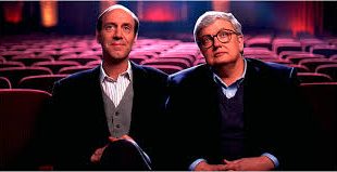 inema, yalnızca görüntülerin art arda gelmesiyle oluşan bir eğlence biçimi değil; aynı zamanda kültür, sanat, ideoloji ve toplumsal hafızayı bir araya getiren güçlü bir anlatım aracıdır. Bu karmaşık yapının anlaşılmasında önemli bir rol oynayan kişilerden biri de film eleştirmenleridir.