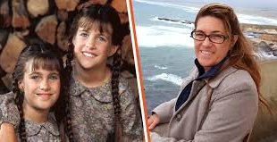 Sidney Greenbush, gerçek adıyla Cydney Laura Beth Greenbush, 25 Mayıs 1970 tarihinde Amerika Birleşik Devletleri’nde dünyaya geldi. Sidney, ikiz kardeşi Rachel Lindsay Greenbush ile birlikte büyüdü ve kariyerinin büyük bölümünü onunla paylaştı.