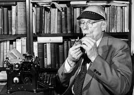 Frank Knight’ın ekonomi literatürüne en önemli katkılarından biri, risk ve belirsizlik kavramlarını birbirinden ayırmasıdır. Bu ayrım, onun en önemli eseri olan Risk, Uncertainty, and Profit (1921) adlı kitabında detaylı şekilde açıklanmıştır.