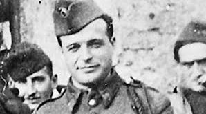 Onun felsefesi, matematiksel düşüncenin içsel mantığını anlamaya yönelik derin bir girişimdir. Aynı zamanda felsefe tarihinin “özne merkezli” anlayışına karşı çıkarak, bilginin kişisel bilinçten bağımsız olarak gelişen nesnel yapısını vurgular.