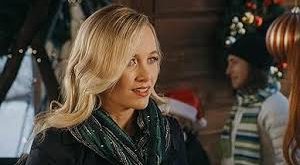 Çocukluk döneminde şarkı söylemeye başlayan Kelley Jakle, özellikle vokal yeteneğiyle dikkat çekmiş ve erken yaşlarda çeşitli müzik etkinliklerinde sahne almıştır. Bu erken deneyimler, onun ileride hem oyunculuk hem de müzik alanında başarılı bir kariyer inşa etmesinin temelini oluşturmuştur.