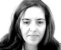 Sanat yaşamı boyunca farklı teknikleri deneyen Reis, klasik yöntemleri çağdaş yorumlarla birleştirmiştir. Bu yönüyle hem geleneksel hem yenilikçi bir sanatçı olarak değerlendirilir.