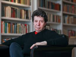 Richard Price, Amerikan gerçekçi edebiyatının en önemli temsilcileri arasında gösterilir. Polisiye, drama ve sosyal roman türlerini ustalıkla birleştiren yazar, edebiyat ile görsel anlatı dünyasında kalıcı iz bırakmıştır.