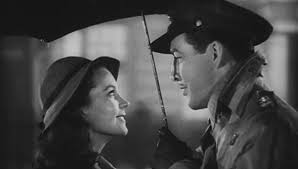 1940 yapımı Waterloo Köprüsü (Waterloo Bridge), klasik Hollywood döneminin en etkileyici romantik dram filmlerinden biri olarak kabul edilir. Yönetmen koltuğunda Mervyn LeRoy’un oturduğu film, başrollerinde Robert Taylor ve Vivien Leigh’i buluşturur.