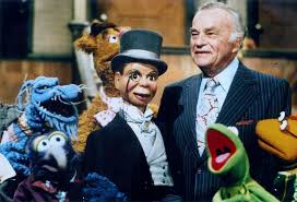 Vantrilokluk, bir sanatçının sesini farklı bir karaktere aitmiş gibi kullanarak kukla aracılığıyla performans sergilemesidir. Edgar Bergen, bu sanatı genç yaşta keşfetmiş ve kısa sürede ustalaşmıştır.