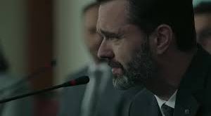 Kanada televizyon ve sinema dünyasının dikkat çeken karakter oyuncularından biri olan Billy MacLellan, doğal oyunculuğu, güçlü ekran varlığı ve farklı türlerdeki başarılı performanslarıyla tanınan bir isimdir.