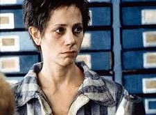 Senaryosunu yazıp yönetmenliğini Tim Blake Nelson’ın üstlendiği film; David Arquette, Steve Buscemi, Harvey Keitel, Mira Sorvino ve Daniel Benzali gibi güçlü bir oyuncu kadrosuna sahiptir. Yapım, Miklós Nyiszli’nin Auschwitz deneyimlerini anlattığı kitabından uyarlanmıştır.