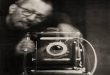 İtalyan moda fotoğrafçısı Paolo Roversi, onlarca yıl süren kariyeri boyunca birçok önemli moda markası, dergi ve sanat projesinde yer almıştır. Onun fotoğrafları yalnızca kıyafetleri sergileyen kareler değil; duygu, gizem ve şiirsellik taşıyan görsel anlatılar olarak değerlendirilmektedir.