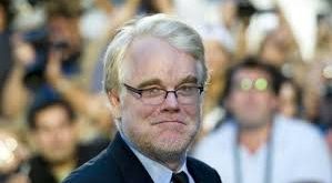 Philip Seymour Hoffman’ın kariyeri 1990’lı yılların başında küçük televizyon ve sinema rolleriyle başladı. İlk dönemlerinde genellikle yardımcı karakterleri canlandırdı.
