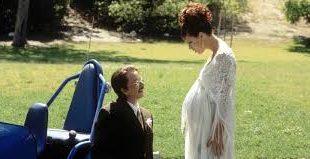 Başrollerde Matthew McConaughey, Kate Beckinsale ve Gary Oldman yer alırken; filmde ayrıca Peter Dinklage gibi önemli isimler de bulunmaktadır. Bu güçlü ve sıra dışı oyuncu kombinasyonu, filmin yıllar boyunca tartışılmasının en önemli sebeplerinden biridir.