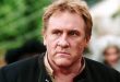 Ergenlik döneminde Paris’e giderek sanat dünyasına adım atan Depardieu, burada tiyatro eğitimi almış ve oyunculuk yeteneğini geliştirmeye başlamıştır. Doğal yeteneği ve güçlü sahne varlığı sayesinde kısa sürede dikkat çekmiştir.