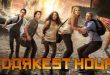 Film, klasik uzaylı istilası hikâyelerine farklı bir yaklaşım getirerek görünmez düşman fikrini merkeze alır. Özellikle Moskova’da geçen atmosferi sayesinde Hollywood yapımlarından farklı bir görsel deneyim sunan En Karanlık Saat, bilim kurgu severler için ilgi çekici bir alternatif olarak öne çıkmaktadır.