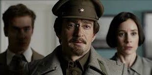 Sovyet sonrası Rusya televizyonunda yüksek bütçeli tarihsel dramaların önemli örneklerinden biri olarak öne çıkar. Başrolde Konstantin Khabensky’nin yer aldığı dizi, yalnızca bir biyografi değil; aynı zamanda tarih, ideoloji ve anlatı arasındaki gerilimi de tartışan dramatik bir yapımdır.
