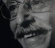 İran sineması, dünya sinema tarihinde güçlü anlatım dili, şiirsel estetiği ve toplumsal meseleleri ele alış biçimiyle özel bir yere sahiptir. Bu sinema geleneğinin gelişiminde yalnızca uluslararası alanda tanınan yönetmenler değil, aynı zamanda kamera arkasında büyük katkılar sunan yaratıcı isimler de önemli rol oynamıştır.