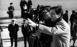 Truffaut; duygusal anlatımı, insan ilişkilerine yaklaşımı ve sinemaya getirdiği yenilikçi bakış açısıyla sinema dünyasında kalıcı bir iz bırakmıştır. Özellikle kişisel hikâyeleri merkezine alan filmleri, sinema sanatının yalnızca teknik bir alan değil aynı zamanda güçlü bir duygu aktarım biçimi olduğunu göstermiştir.