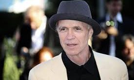Özellikle Manhunter filmindeki Francis Dollarhyde performansı ve Heat gibi kült yapımlardaki rolleriyle tanınan sanatçı, Hollywood’un geleneksel yıldız sisteminin dışında kalmasına rağmen sinema dünyasında büyük saygı gören isimlerden biri olmuştur.